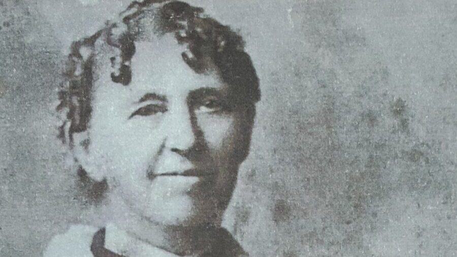 Mary Cawker, vintage portrait, subtle smile, neutral background